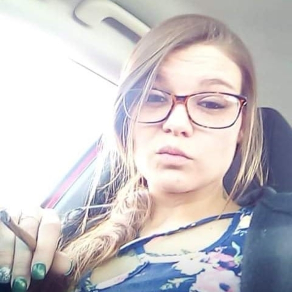 Meet your Posher, Paige - Picture 1 of 1